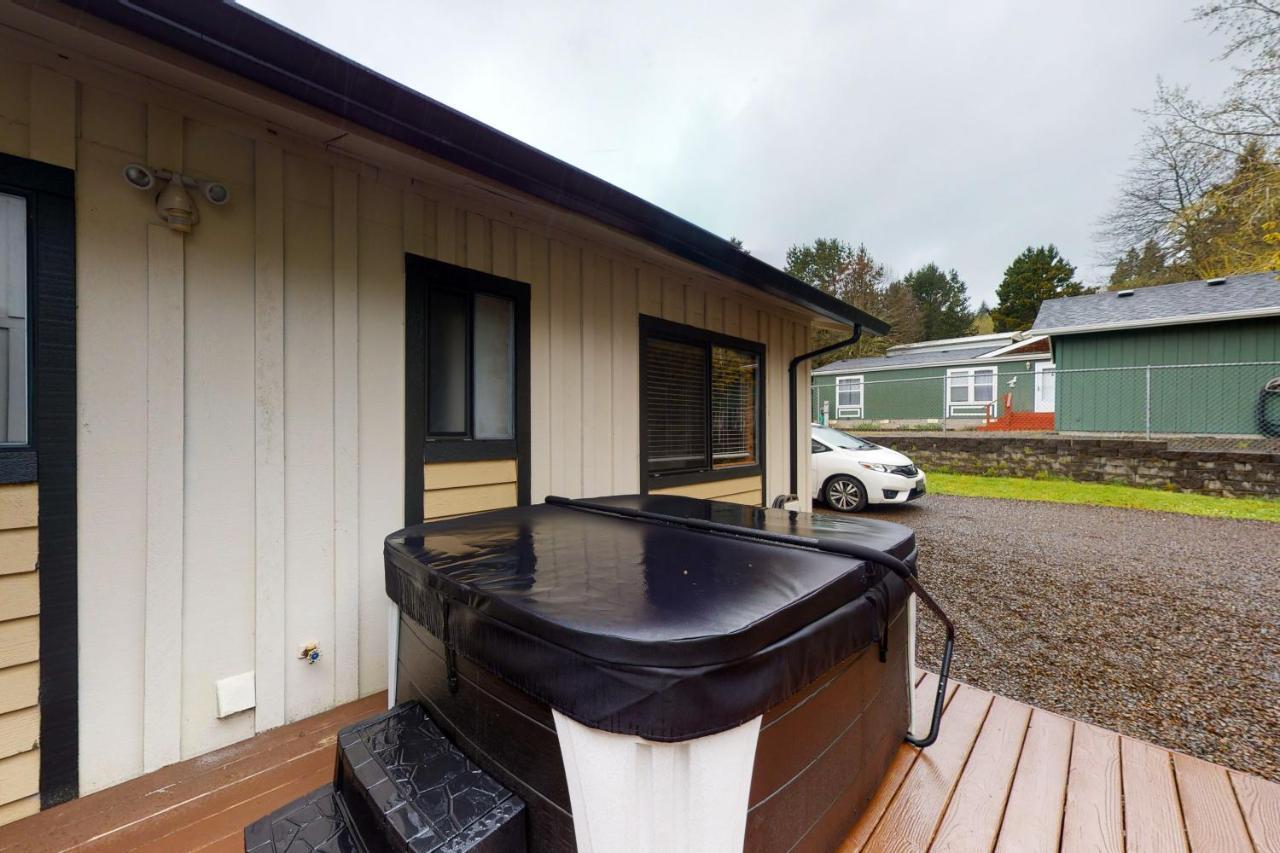 By The River Nehalem Екстер'єр фото